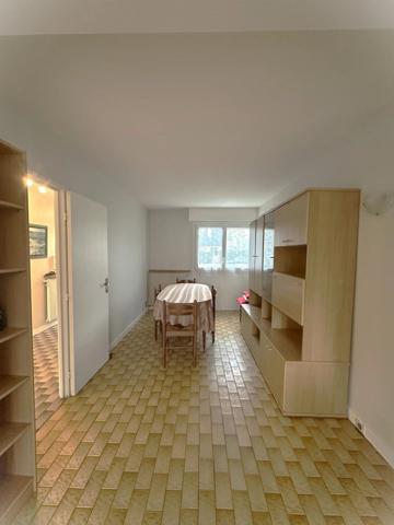 Vente                                                      Maison
                        
                     7 pièces                      130 m2                     à Quincy-sous-Sénart