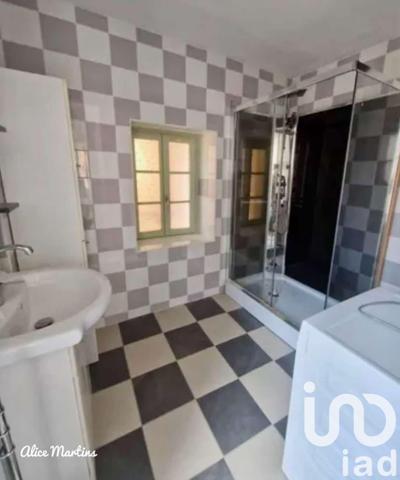 Immeuble à vendre 220 m² Sedan