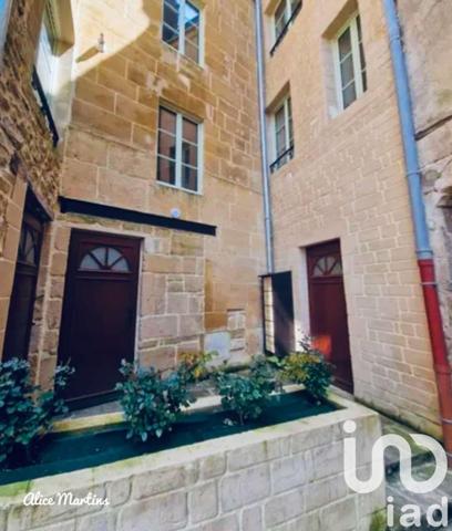 Immeuble à vendre 220 m² Sedan