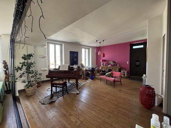 Maison Bourgeoise 310 m² – 2000m²
