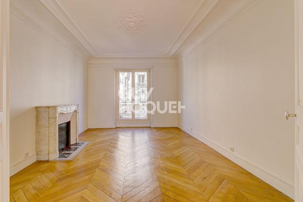 PARIS XVI, ÉGLISE D'AUTEUIL, 2 CHAMBRES, 90M2 AVEC CAVE ET PARKING