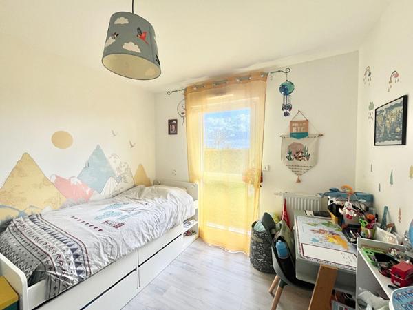 A VENDRE appartement Biéville Beuville 3 pièce(s) - vendu libre - belle orientation - jardin - terrasse - parkings