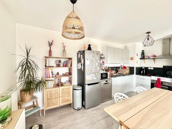 A VENDRE appartement Biéville Beuville 3 pièce(s) - vendu libre - belle orientation - jardin - terrasse - parkings