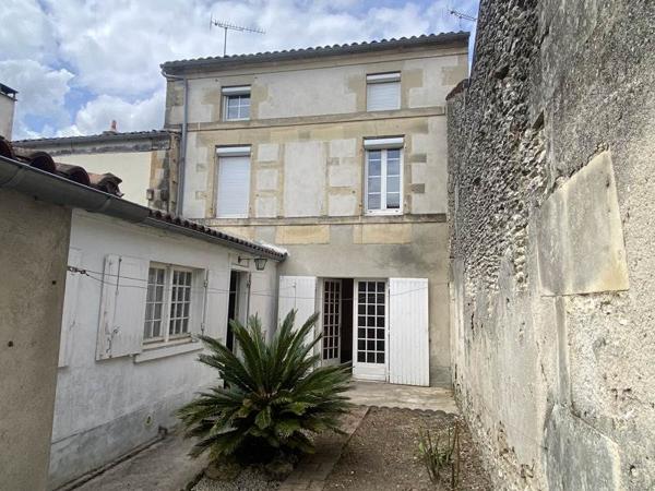 Maison à vendre 129 600 € Cognac 5 p 123 m² DPE F