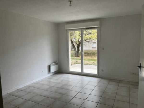 Appartement à louer |  Pineuilh |  2 pièces | 38 m²