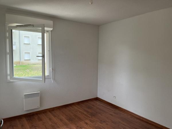 Appartement à louer |  Pineuilh |  2 pièces | 38 m²