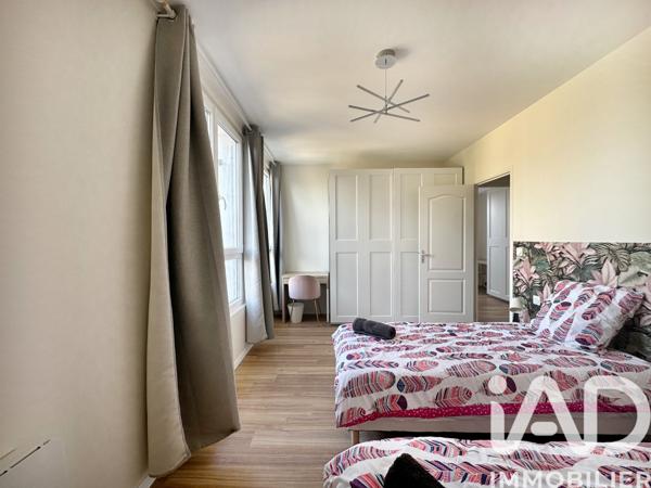 Location appartement 5 pièces 110 m² Chelles