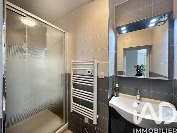 Location appartement 5 pièces 110 m² Chelles