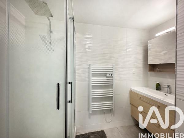 Location appartement 5 pièces 110 m² Chelles