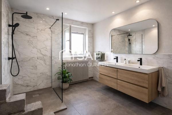 Grands volumes et 4 à 5 chambres au calme