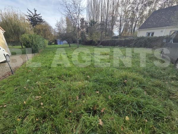 Terrain constructible avec étang