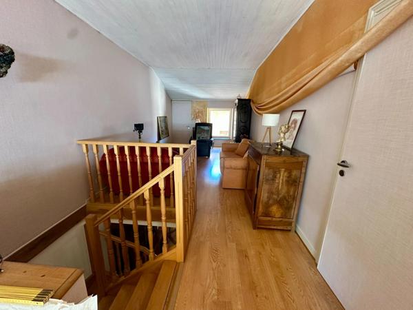 Appartements à vendre 7 pièces NANTUA (01)