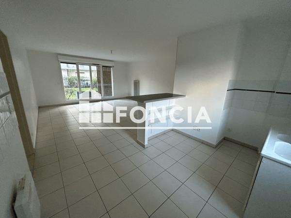 Location Appartement 4 pièces 85.22 m² - 21 AVENUE ARISTIDE BRIAND Merignac 33700