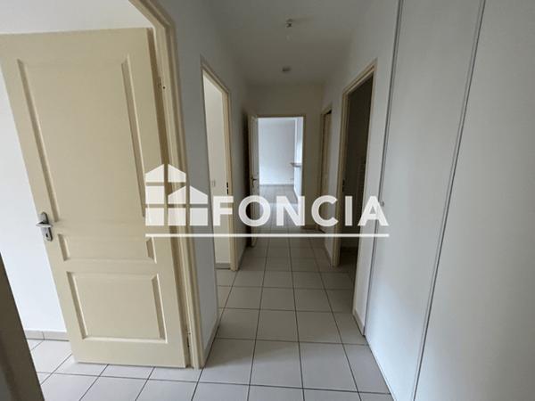 Location Appartement 4 pièces 85.22 m² - 21 AVENUE ARISTIDE BRIAND Merignac 33700