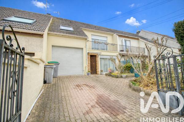 Maison à vendre 6 pièces 100 m² Fosses