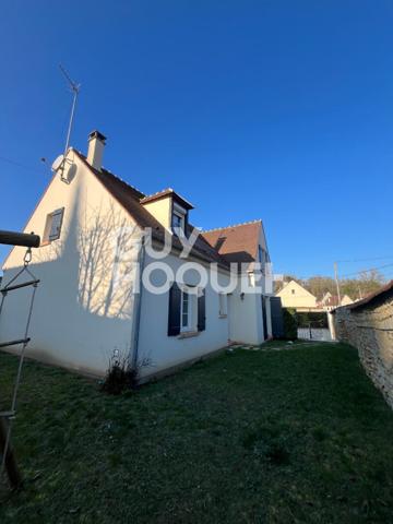 Maison sur sous sol total Plein centre de Venette - 6 pièces, 4 chambres, jardin