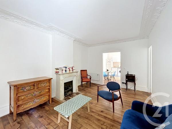 Appartement F2 à vendre  2 pièces - 45,35 m 2   PARIS  - 75009