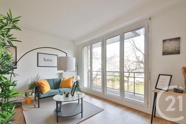 Appartement F2 à vendre  2 pièces - 45,35 m 2   PARIS  - 75009