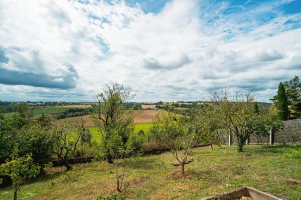 Maison d’architecte et panorama sur la vallée à Thouars