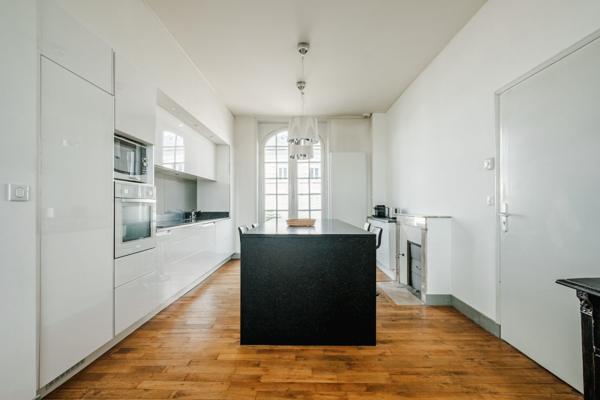 Maison d’architecte et panorama sur la vallée à Thouars