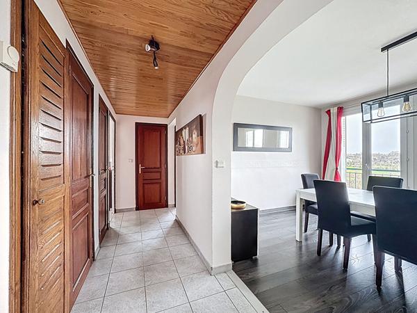 Bourg-Lès-Valence, appartement T3 meublé 65m²