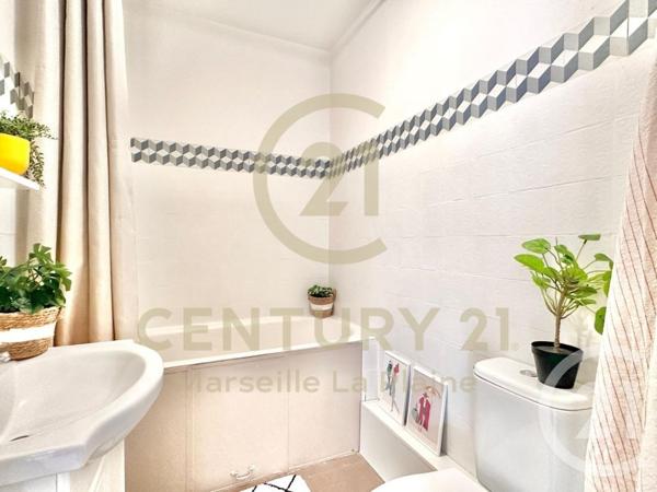 Appartement Studio à vendre  1 pièce - 26 m2 MARSEILLE - 13006