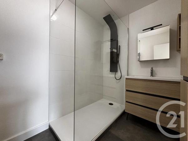 Appartement F3 à vendre  3 pièces - 56,88 m 2   FRANOIS  - 25