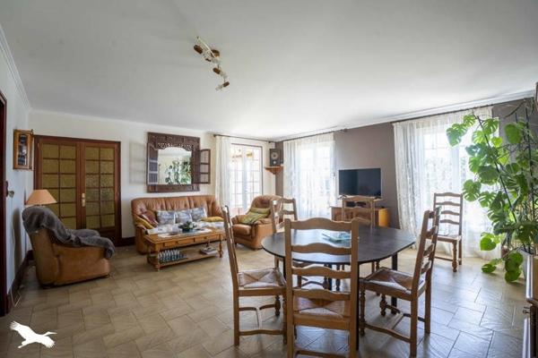 Maison à vendre |  Hiersac |  7 pièces | 153 m²