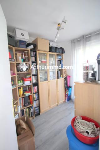 Location                                                      Appartement
                        
                     2 pièces                      44 m2                     à Tigery