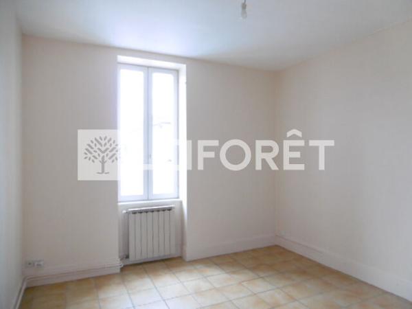 Location appartement Bourg-en-Bresse - 2 pièce(s) - 50 m² - 540 €/mois
