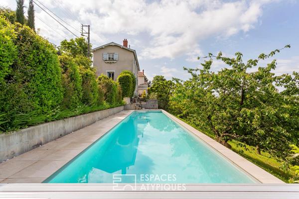 Maison ancienne avec piscine et vue imprenable