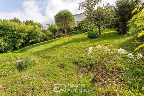 Maison ancienne avec piscine et vue imprenable