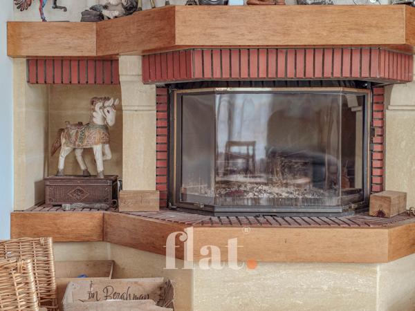 MAISON en impasse 3 CH + BUREAU + STUDIO INDEPENDANT + GARAGE