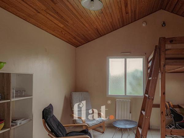 MAISON en impasse 3 CH + BUREAU + STUDIO INDEPENDANT + GARAGE