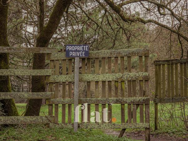 MAISON en impasse 3 CH + BUREAU + STUDIO INDEPENDANT + GARAGE