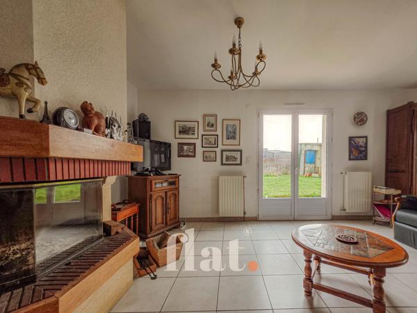 MAISON en impasse 3 CH + BUREAU + STUDIO INDEPENDANT + GARAGE