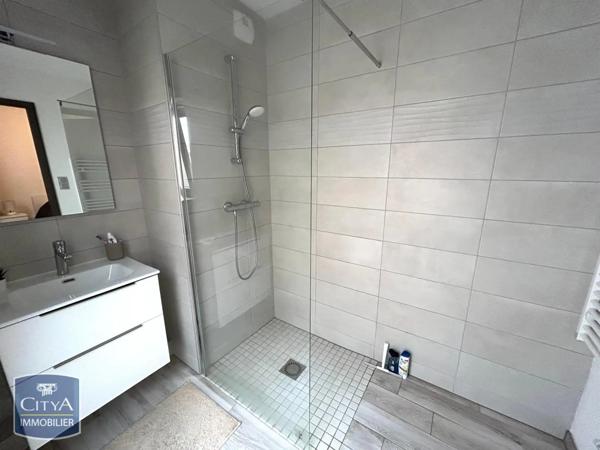 Appartement à louer 2 pièces 44.57m²