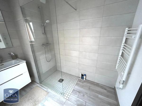 Appartement à louer 2 pièces 44.57m²