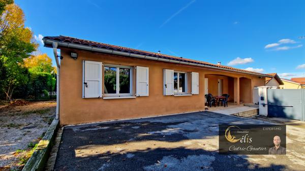 Villefontaine (38090) Maison individuelle plain-pied 118m², terrain 789m² avec piscine à Villefontaine