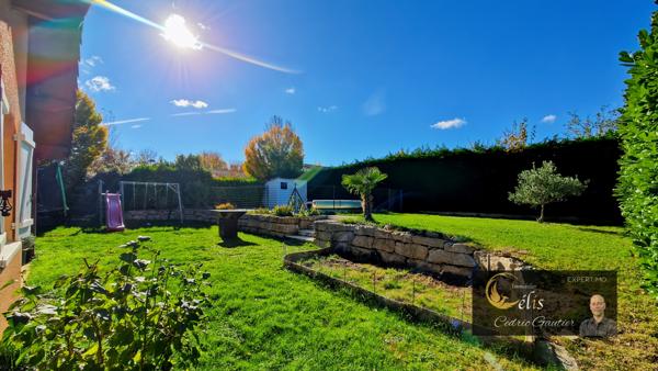Villefontaine (38090) Maison individuelle plain-pied 118m², terrain 789m² avec piscine à Villefontaine