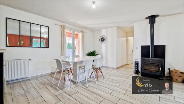 Villefontaine (38090) Maison individuelle plain-pied 118m², terrain 789m² avec piscine à Villefontaine