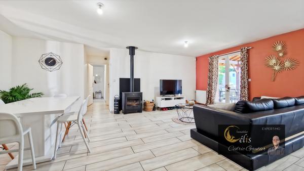 Villefontaine (38090) Maison individuelle plain-pied 118m², terrain 789m² avec piscine à Villefontaine