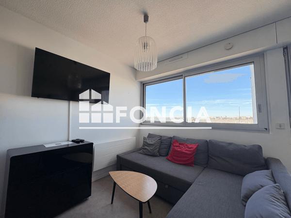 Location Studio meublé 28.7 m² - 31 AVENUE DU LAZARET La Rochelle 17000