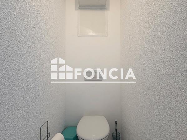 Location Studio meublé 28.7 m² - 31 AVENUE DU LAZARET La Rochelle 17000