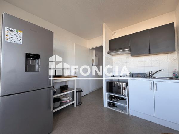 Location Studio meublé 28.7 m² - 31 AVENUE DU LAZARET La Rochelle 17000