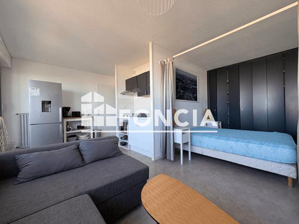 Location Studio meublé 28.7 m² - 31 AVENUE DU LAZARET La Rochelle 17000