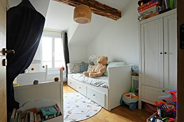 Appartement Nanterre 3 pièce(s) 57.95 m2 €283 500 ** - Référence 15316