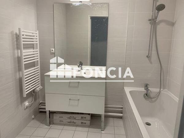 Location Appartement 3 pièces 71.9 m² - BATIMENT A3 Chartres 28000