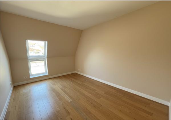 Appartement Dijon 5 pièce(s) 87 m2 + balcon + garage + cave