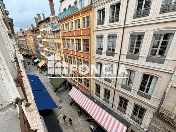 Location Appartement 2 pièces 52.11 m² - 31 RUE MERCIERE Lyon 69002